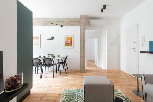 Domus 50