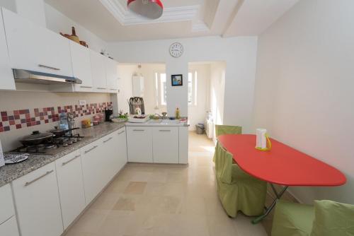 Kuchyň nebo kuchyňský kout v ubytování Flamingo Apartment 3