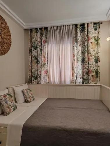 Кровать или кровати в номере Modern Apartment in Adeje, 65 sqm, Year-Round Pool
