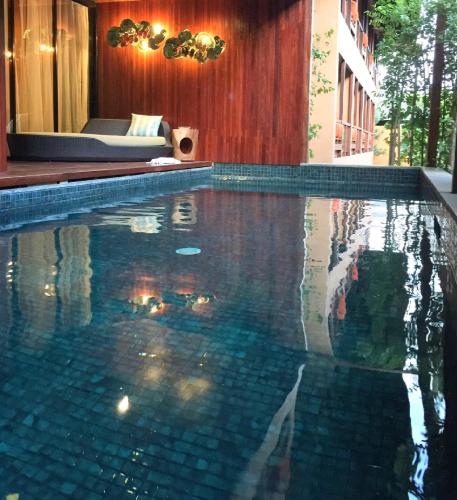 La alberca dentro o cerca de Avatar Railay-Adults Only