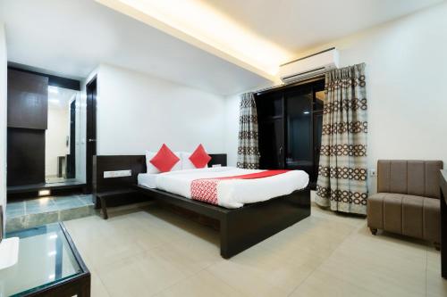 Cama o camas de una habitación en Hotel O Shivprabha