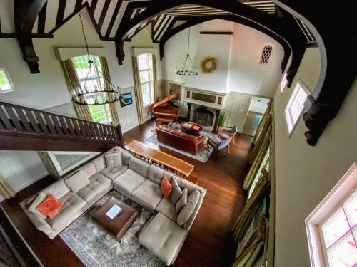 an overhead view of a living room with a couch at Holden Frost House in Franconia