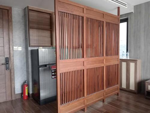 Кухня или мини-кухня в Gold Riverside Apartment & Villa

