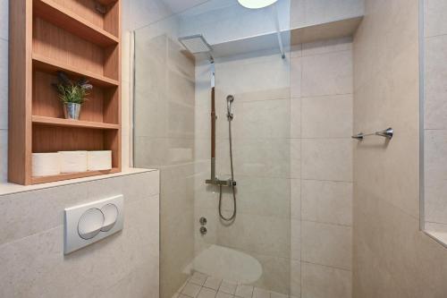 Koupelna v ubytování il Centro Apartments Novalja