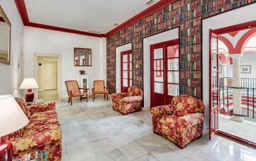 Гостиная зона в Sercotel Las Casas de los Mercaderes