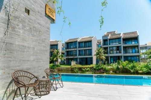 Бассейн в Gold Riverside Apartment & Villa или поблизости