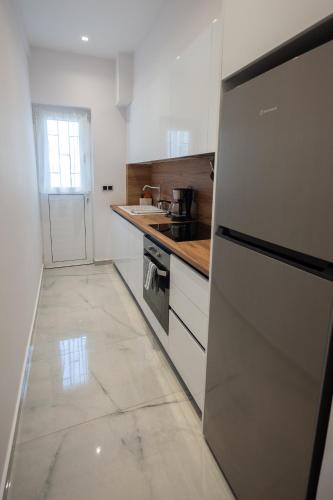 Athens Modern Hub