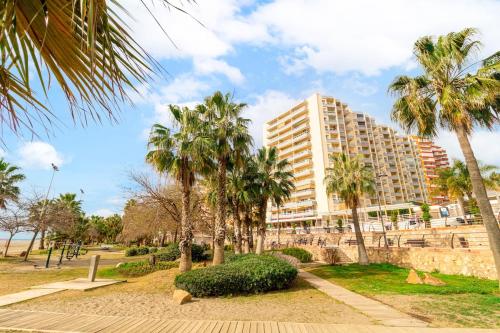 1st Line Beachfront with direct access to beach