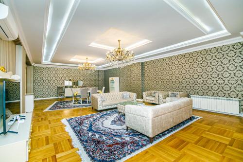 City Centre apartment on Nizami