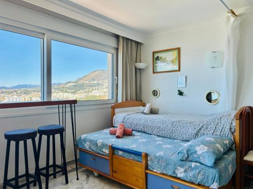 Sea view apartment close to the beach