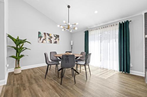 Fotografie z fotogalerie ubytování Quail Ridge 3BR House v destinaci Charlotte