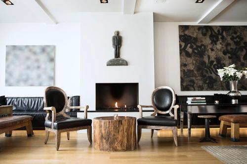 Posezení v ubytování 101 Hotel, a Member of Design Hotels