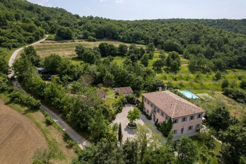 Villa Dramac and Country Estate