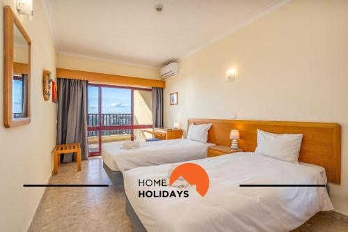 #256 Sea & Sun View by Home Holidays
