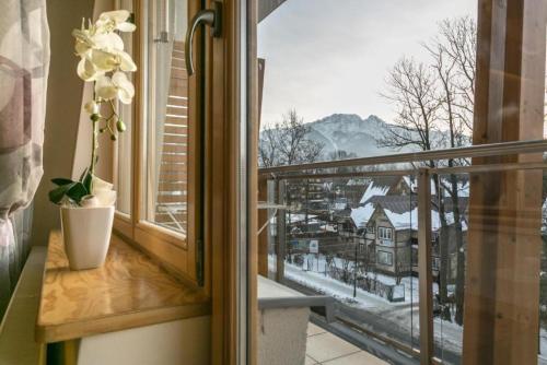 Prestige Apartament z widokiem na góry w Centrum