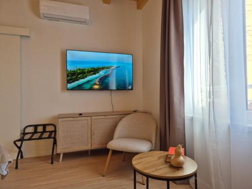 Two-bedroom apartment near the beach