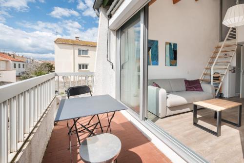AS25806-P2 cabine duplex avec terrasse et parking