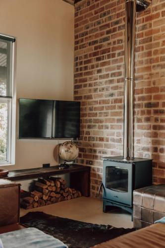 Televisyen dan/atau pusat hiburan di The Crescent Hideaway