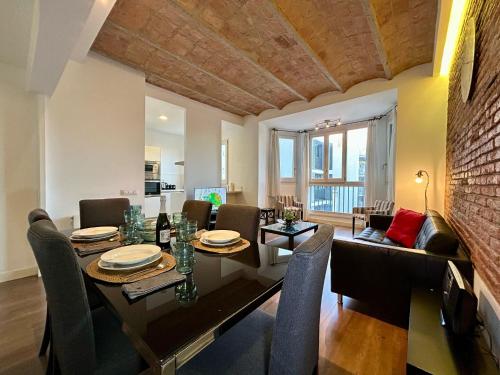 BarcelonaForRent Tucson Suites