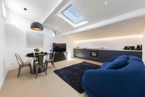 LVL apartments by MMega