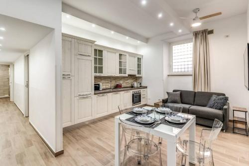 New flat in front StPeter Square