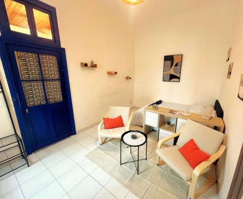 Photo de la galerie de l'établissement Charmant T2 proche centre, à Nîmes