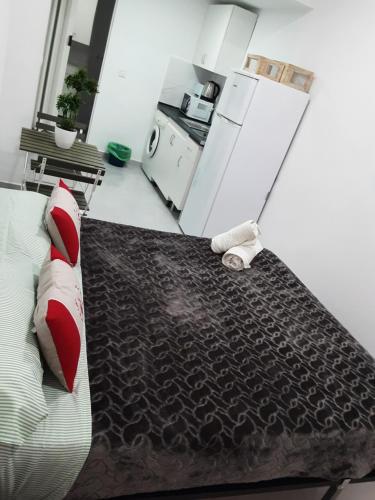 precioso apartamento moderno cerca del carrefour rosaleda