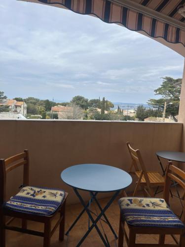 Photo de la galerie de l'établissement Logement L'Almoriale studio Brusc, à Six-Fours-les-Plages