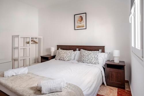 Apartment with Work/Study room close to Old Town