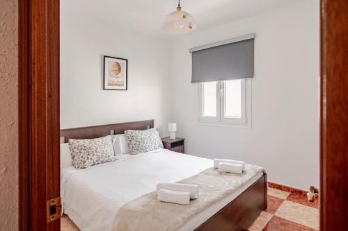 Apartment with Work/Study room close to Old Town
