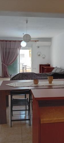 Beautiful apartment next to the distal-AXD