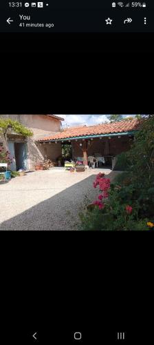 a screenshot of a picture of a building at La Cour in Villefagnan