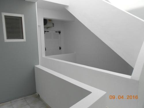 Gallery image of Rooms to let Rena in Monolithos