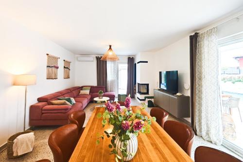 Villa David - Pet friendly - New villa for 9 person