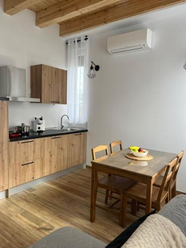 Kuchyň nebo kuchyňský kout v ubytování Apartamentos Erandio