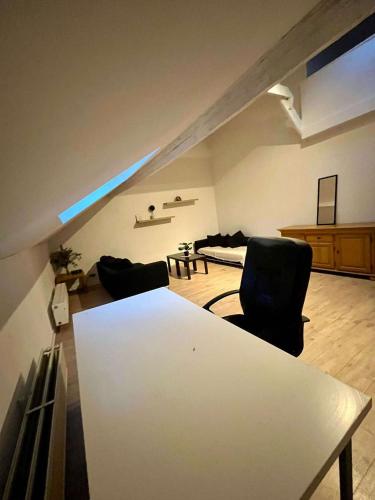Posezení v ubytování Lumineux flat - Quartier Louise