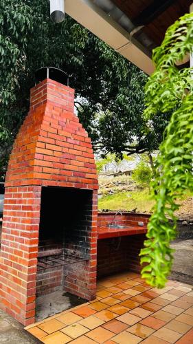 Εγκαταστάσεις μπάρμπεκιου για όλους τους επισκέπτες της παραθεριστικής κατοικίας