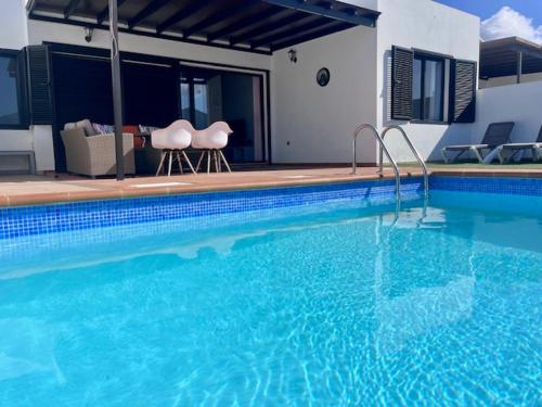 VILLA MOLINA By Mhousing