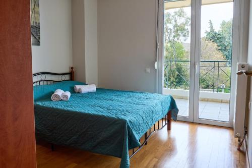 Chios Town Apartment - Heart Of Chios Town With 2 Minute Walk To The Beach