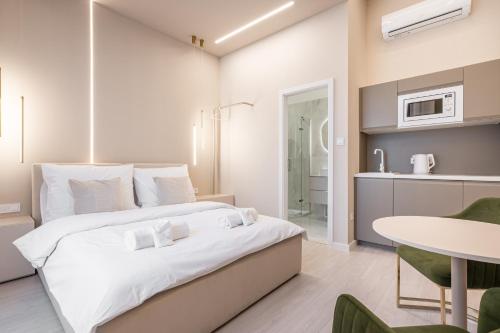 W8 - Wesselényi Stylish Suite - Best Location by BQA