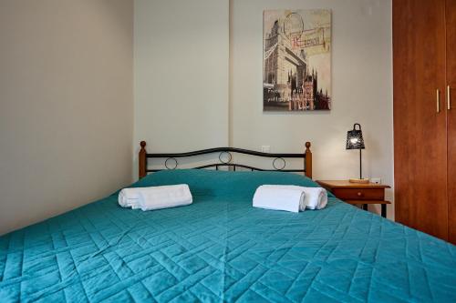 Chios Town Apartment - Heart Of Chios Town With 2 Minute Walk To The Beach