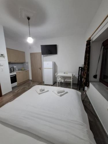 Chios Port Apartments - A1