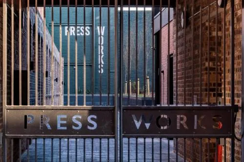 Luxury meets Comfort - The Pressworks photo 17