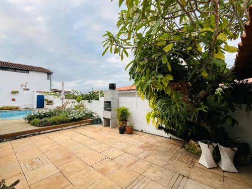 Het zwembad bij of vlak bij Casa La Buziana