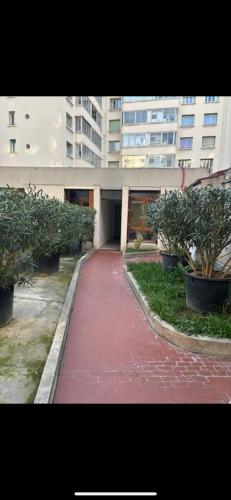 Modern Studio Near Velodrome Stadium Great Location