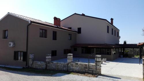 Zgrada u kojoj se nalazi apartman