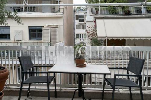Premium Plaka Apartment in Historic Athens City