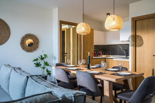 Χώρος καθιστικού στο Destino Deluxe Villa Sea View with Private Pool