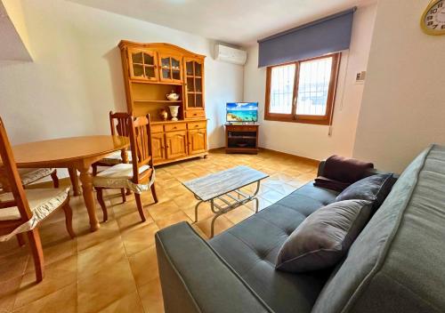 Casa Rocío: Urbanización "El Paraíso"