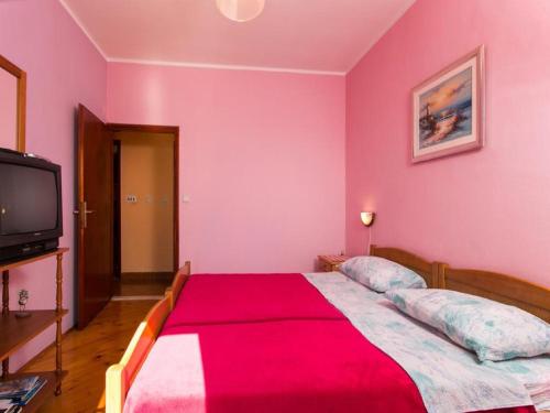 Apartments Neve - One-Bedroom Apartment with Balcony and Sea View
